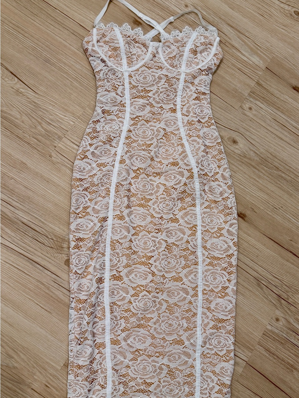 White Lace Bodycon Dress with Spaghetti Straps